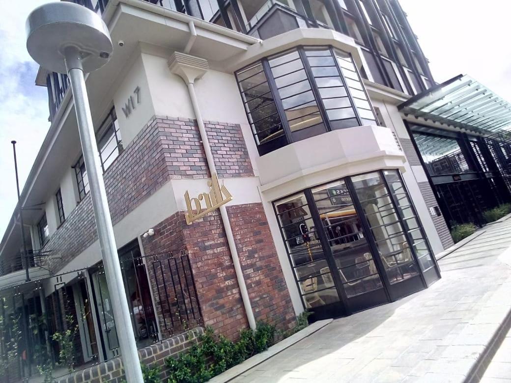 One Rosebank Stay Johannesburg Eksteriør billede